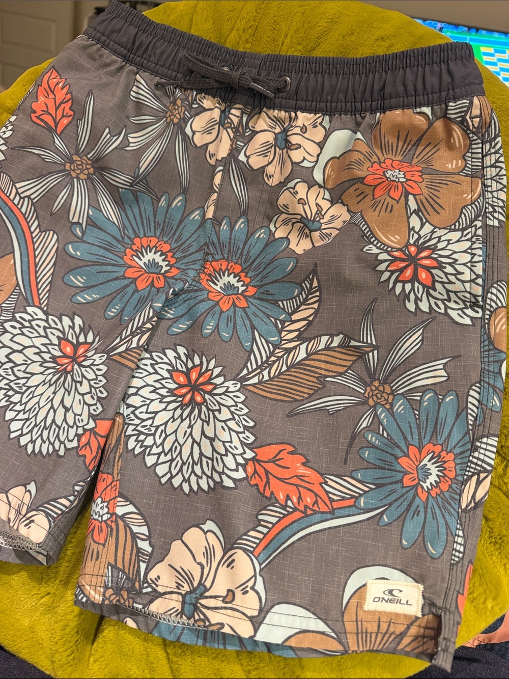 O'Neill Kid's Boy's Hermosa Elastic Waist Lined 16" Swim Trunks